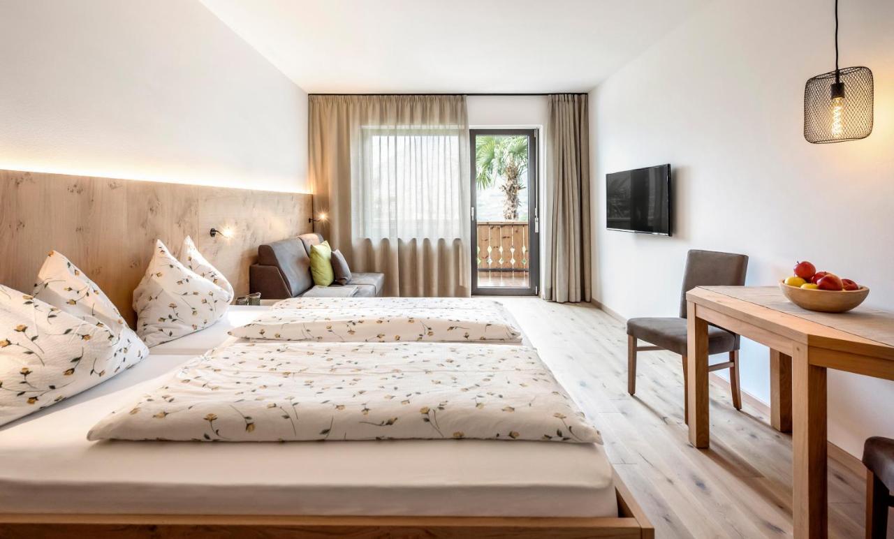 Pension Appartment Hecherhof Meran Buitenkant foto