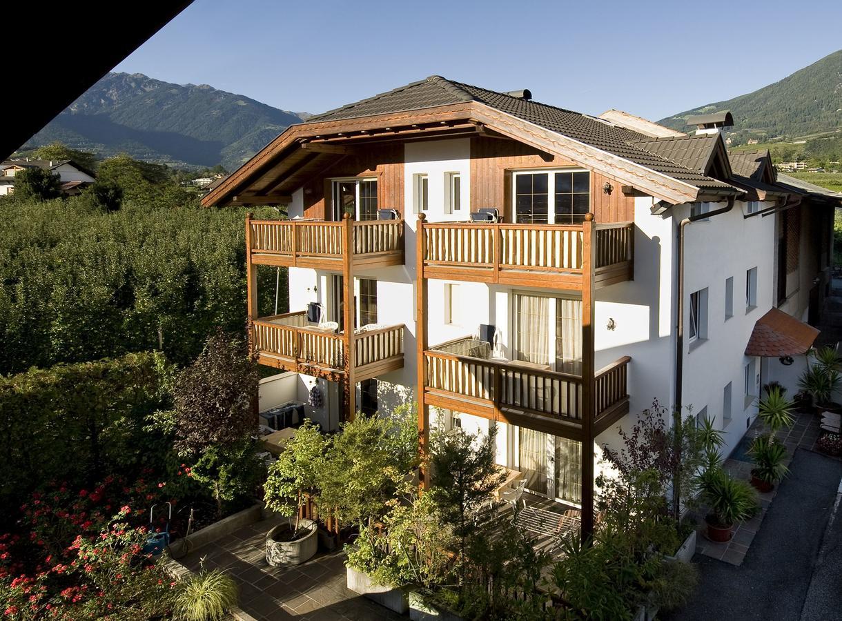 Pension Appartment Hecherhof Meran Buitenkant foto